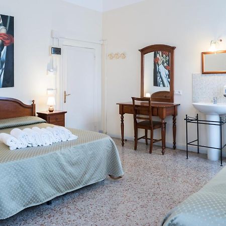 Corte Canal Venice Exterior photo
